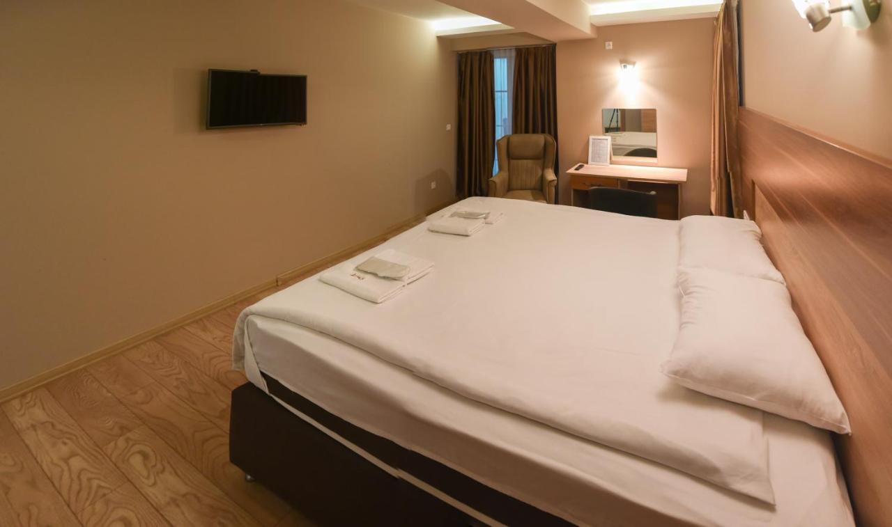 Hotel Imperial Sztruga Kültér fotó