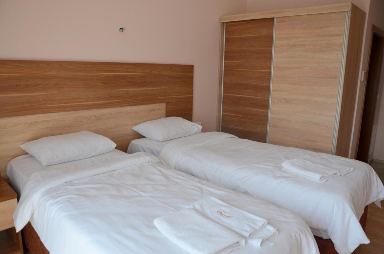 Hotel Imperial Sztruga Kültér fotó